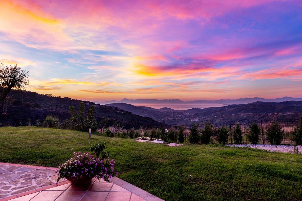 Casa Vacanza Villa Aurora Laureana Cilento Exteriér fotografie