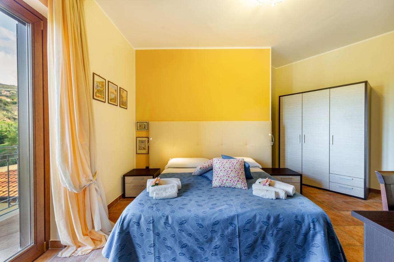 Casa Vacanza Villa Aurora Laureana Cilento Exteriér fotografie